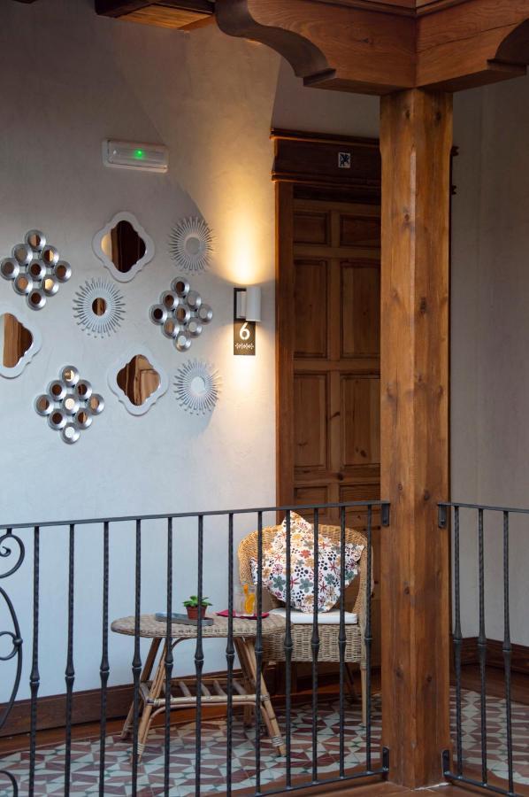 La Casa Del Medico Hosteria Rural Urda Екстериор снимка