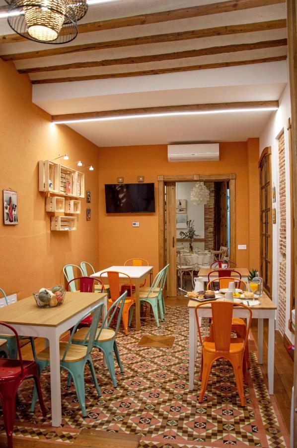 La Casa Del Medico Hosteria Rural Urda Екстериор снимка