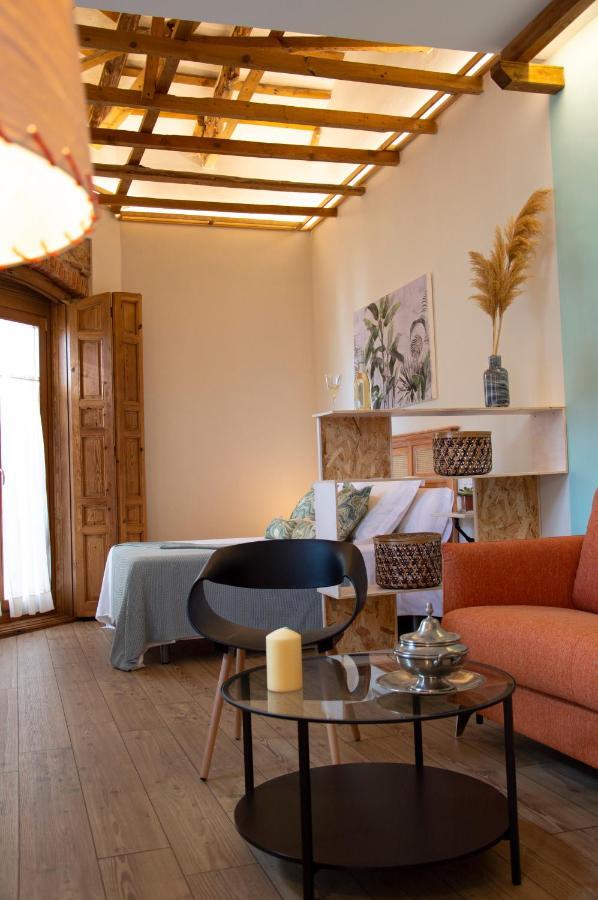 La Casa Del Medico Hosteria Rural Urda Екстериор снимка