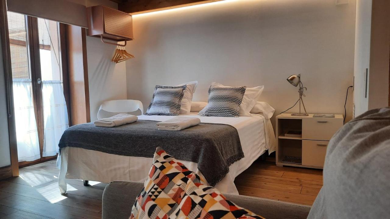 La Casa Del Medico Hosteria Rural Urda Екстериор снимка