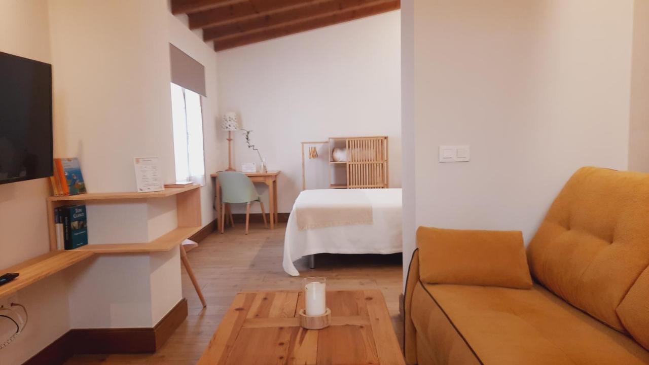 La Casa Del Medico Hosteria Rural Urda Екстериор снимка