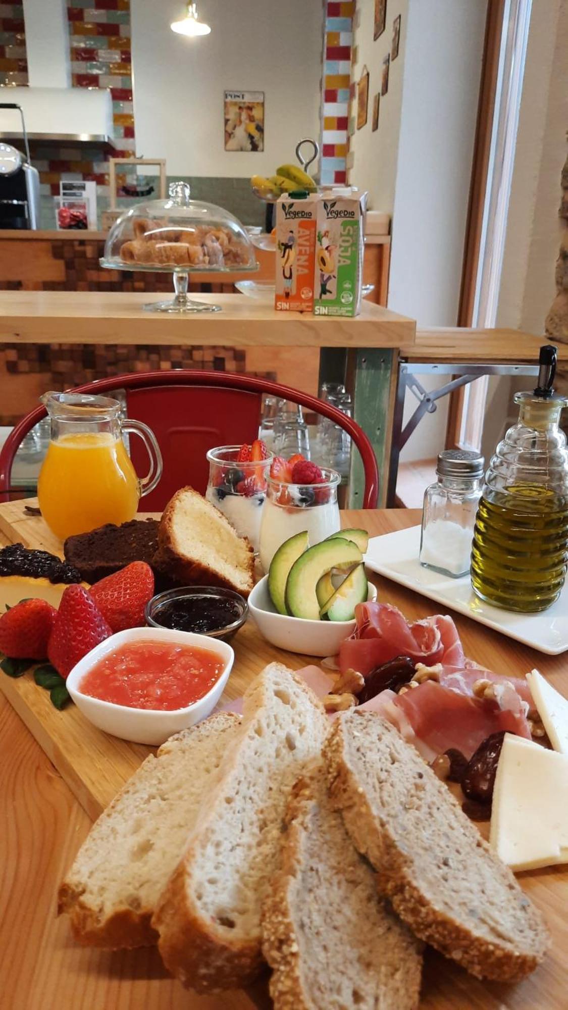La Casa Del Medico Hosteria Rural Urda Екстериор снимка